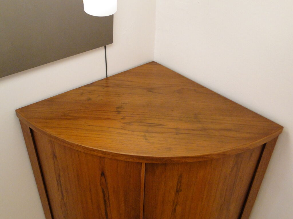 Rounded corner cabinet 1960 danish