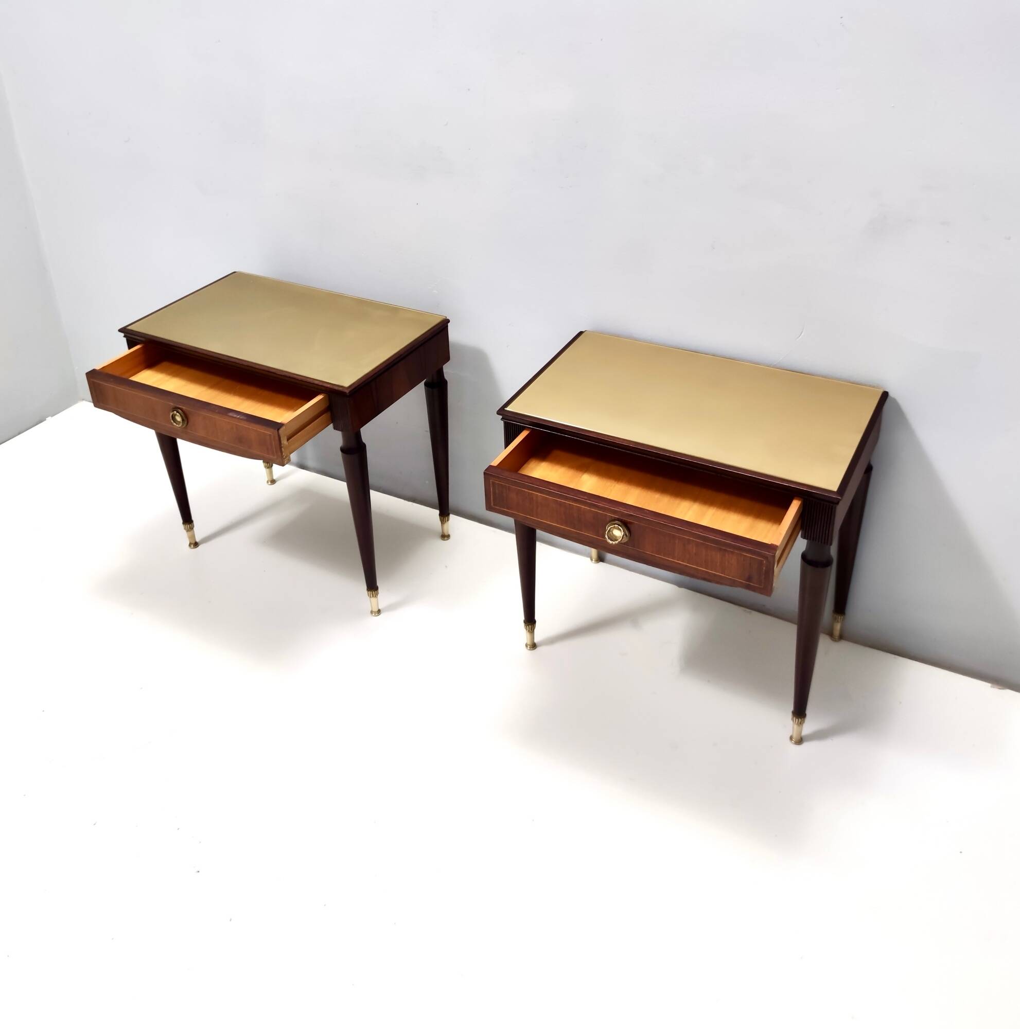Pair of Beech and Ebonized Walnut Nightstands Attr. to Paolo Buffa, Italy