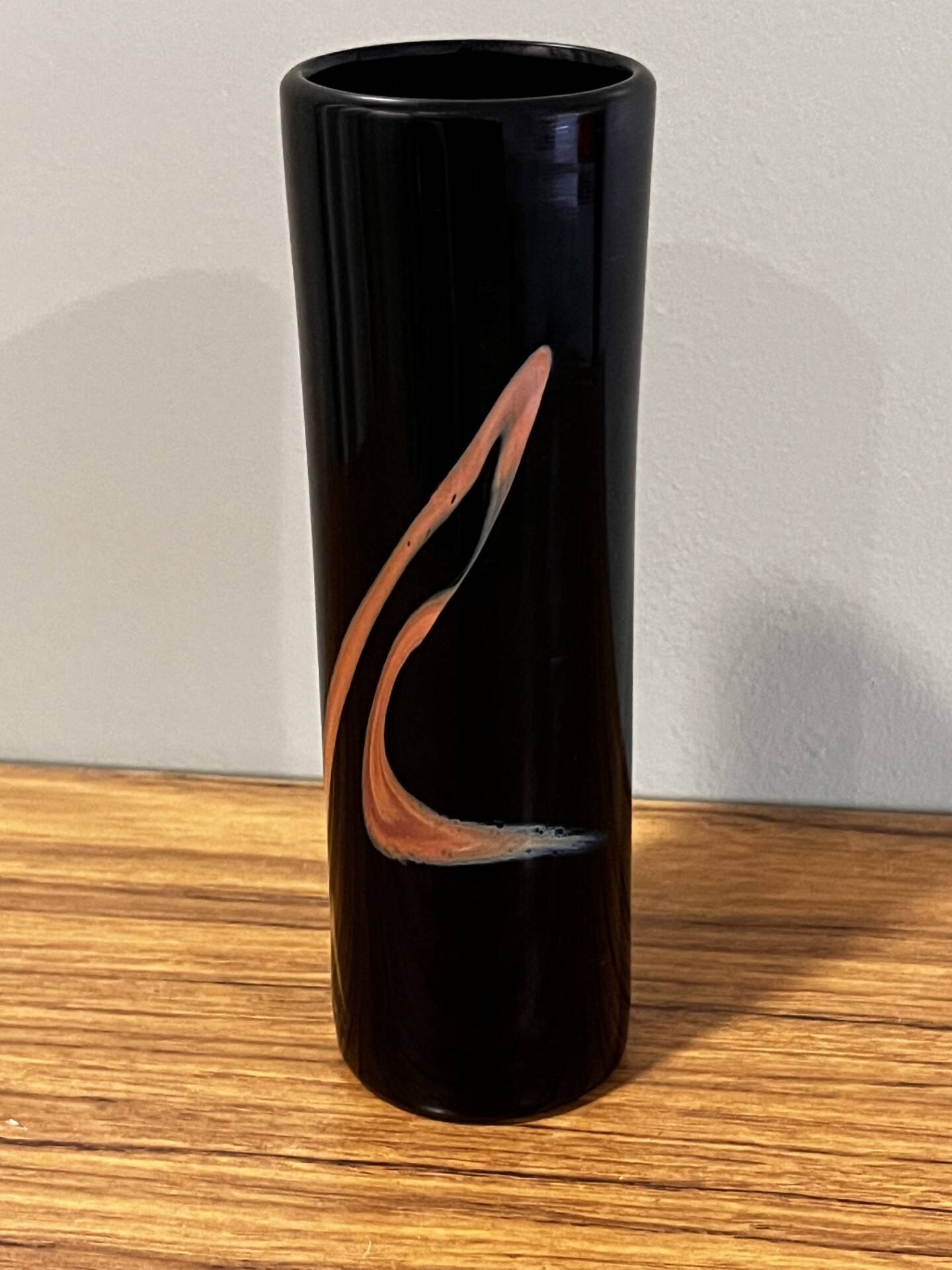 Roller vase glassware from Maure Vieil