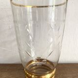 22cm engraved and gilded glass vase