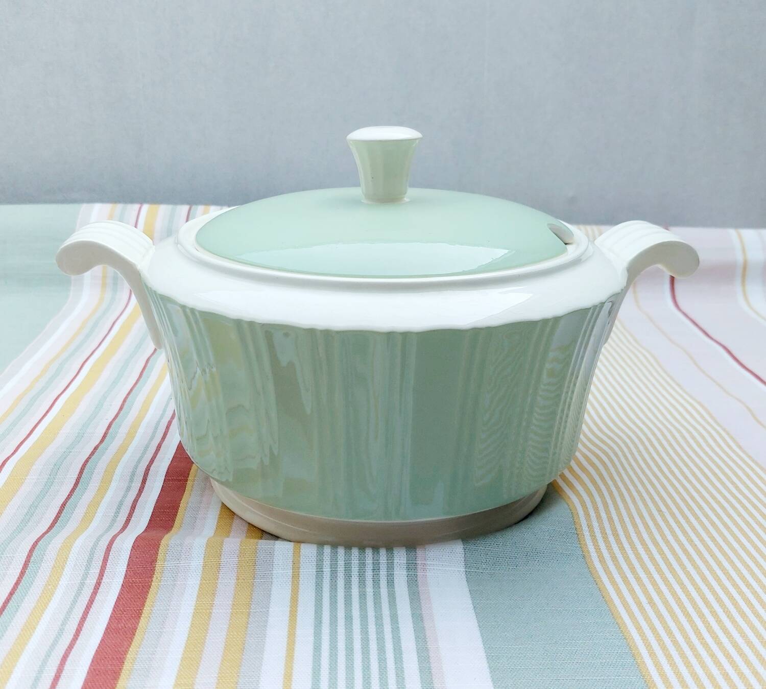 Villeroy & Boch Paris Soup Tureen