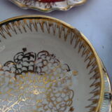 Series of 6 cups and colorful 60s cups