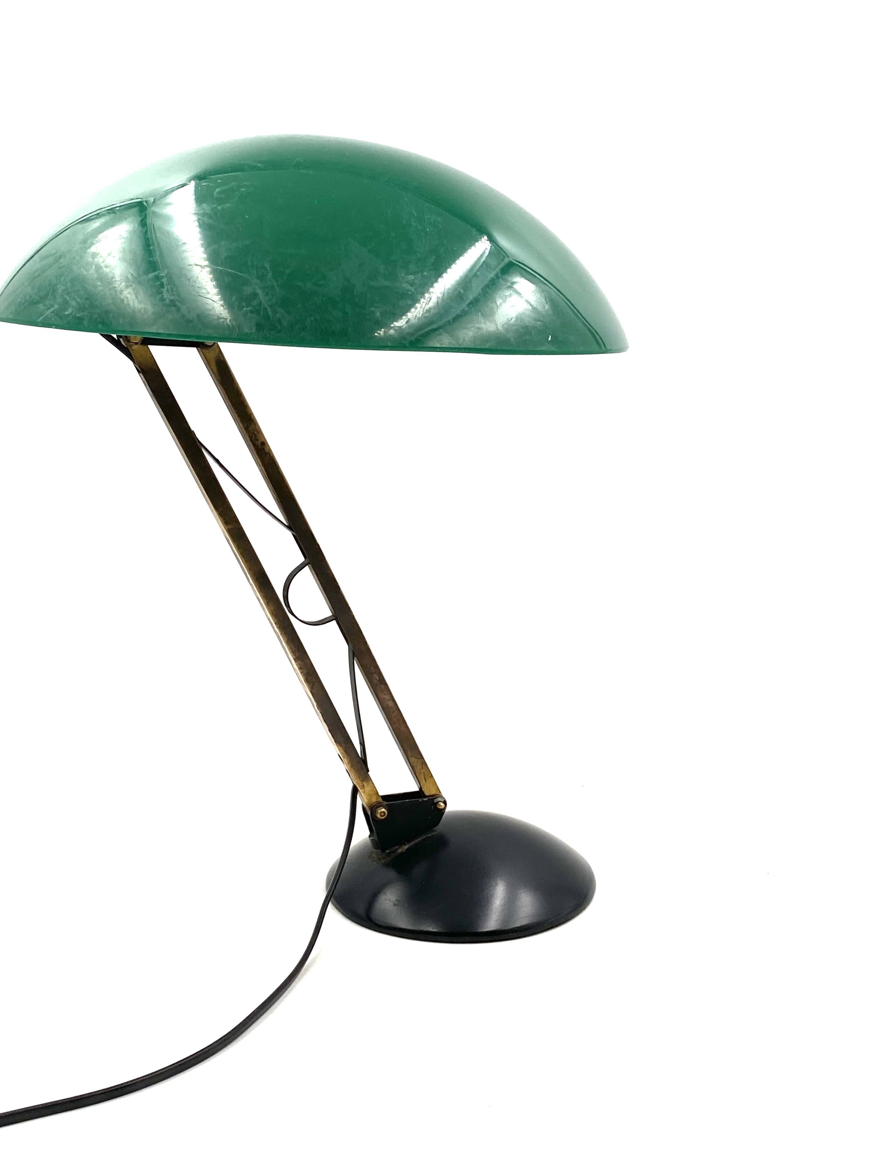 Mid-century green and brass table lamp, Italy 1960s