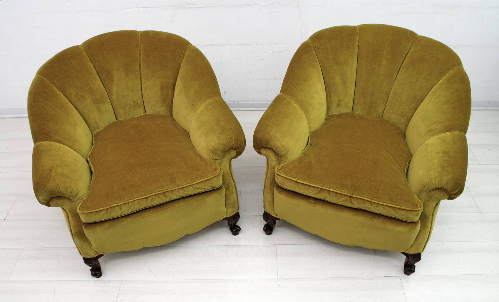 Pair of Mid-Century Modern Italian Velvet Armchairs, 1950s