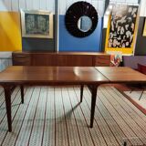 Table a manger en teck , Johannes Andersen pour Uldum