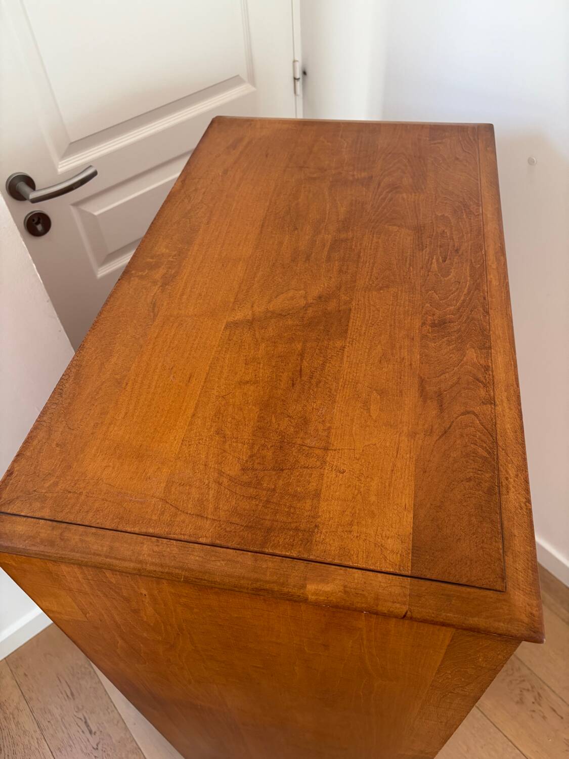 Maple stamped chest of drawers