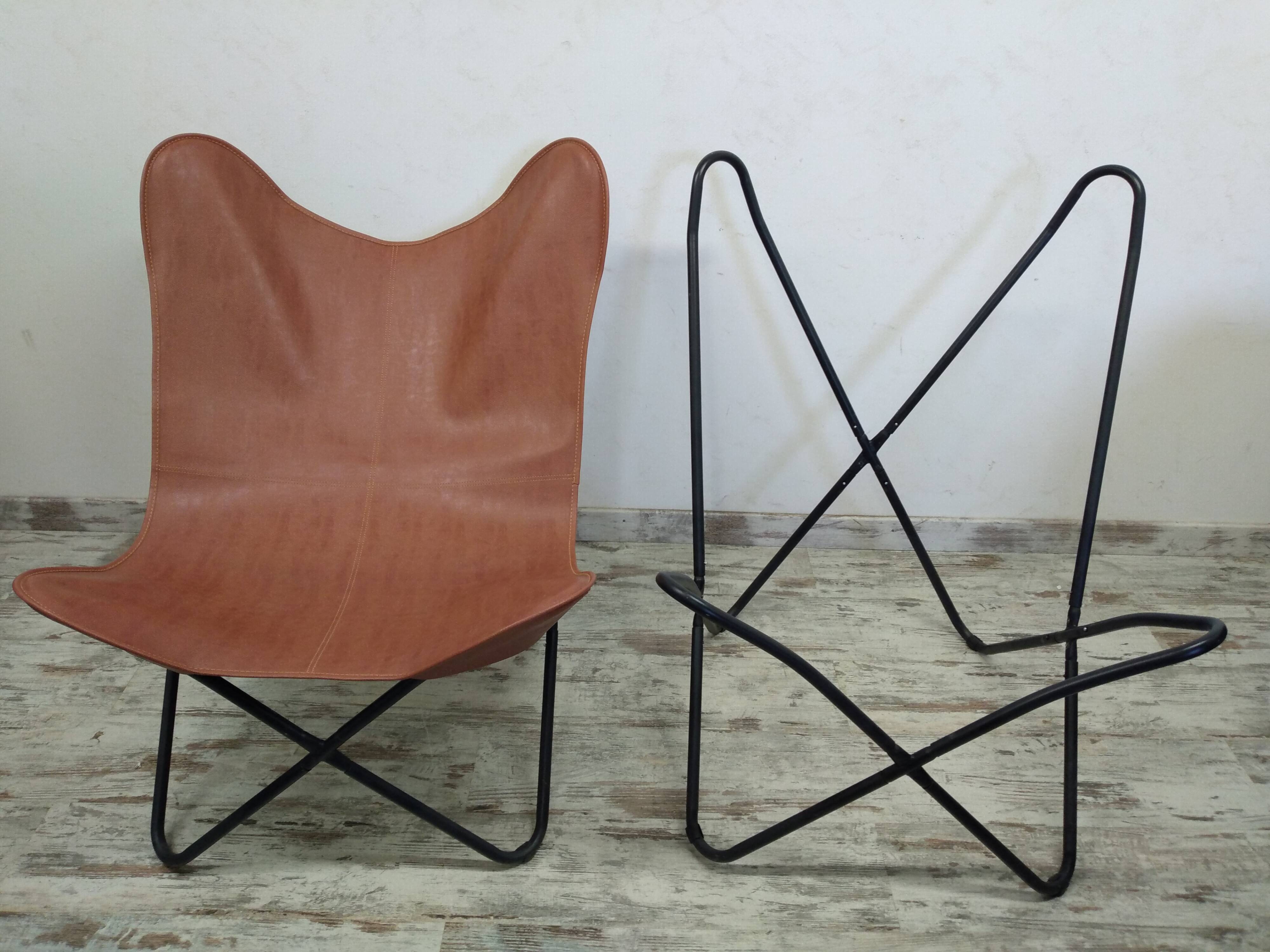 Butterfly armchairs