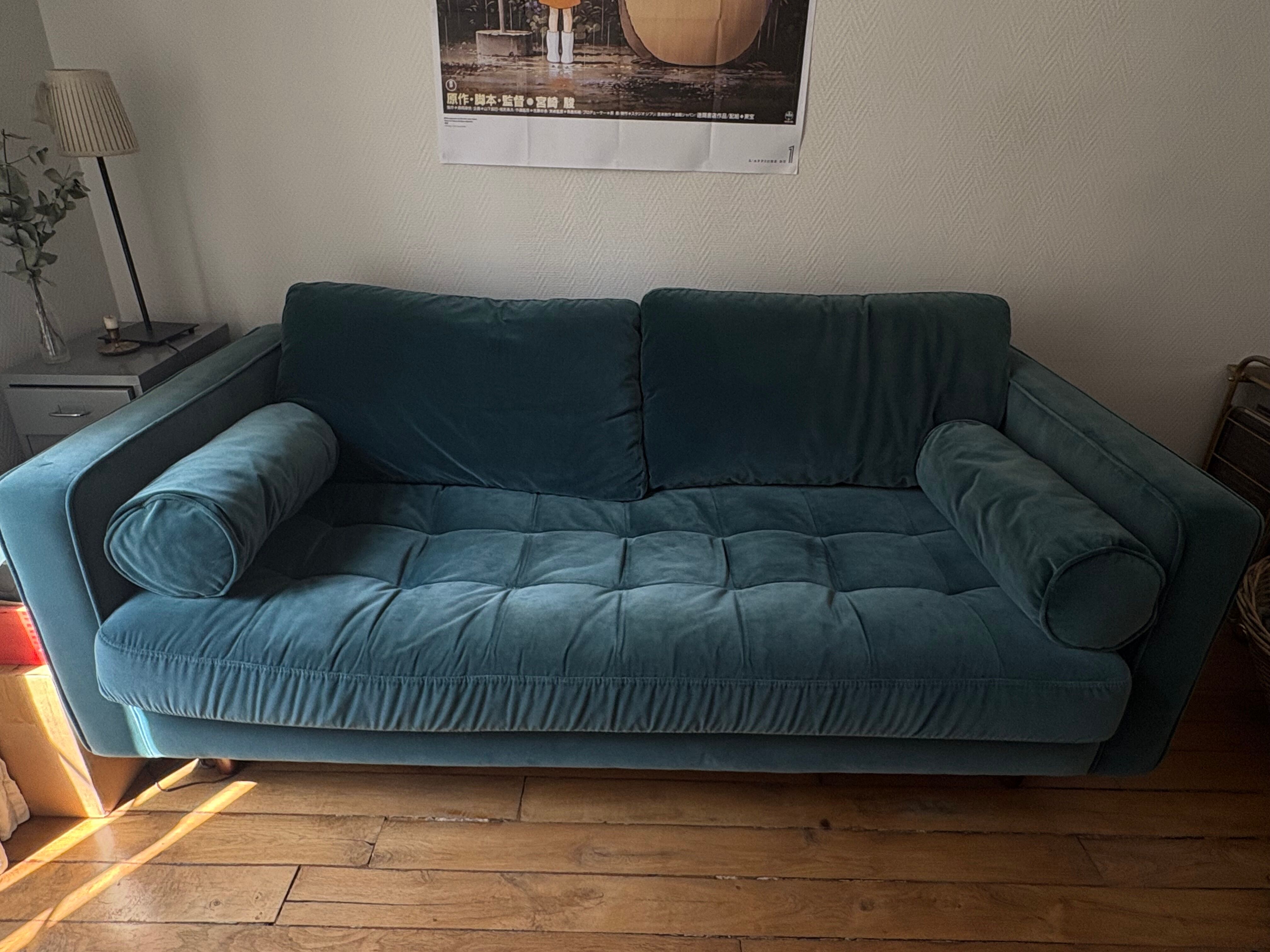3-seater velvet sofa Made model Scott