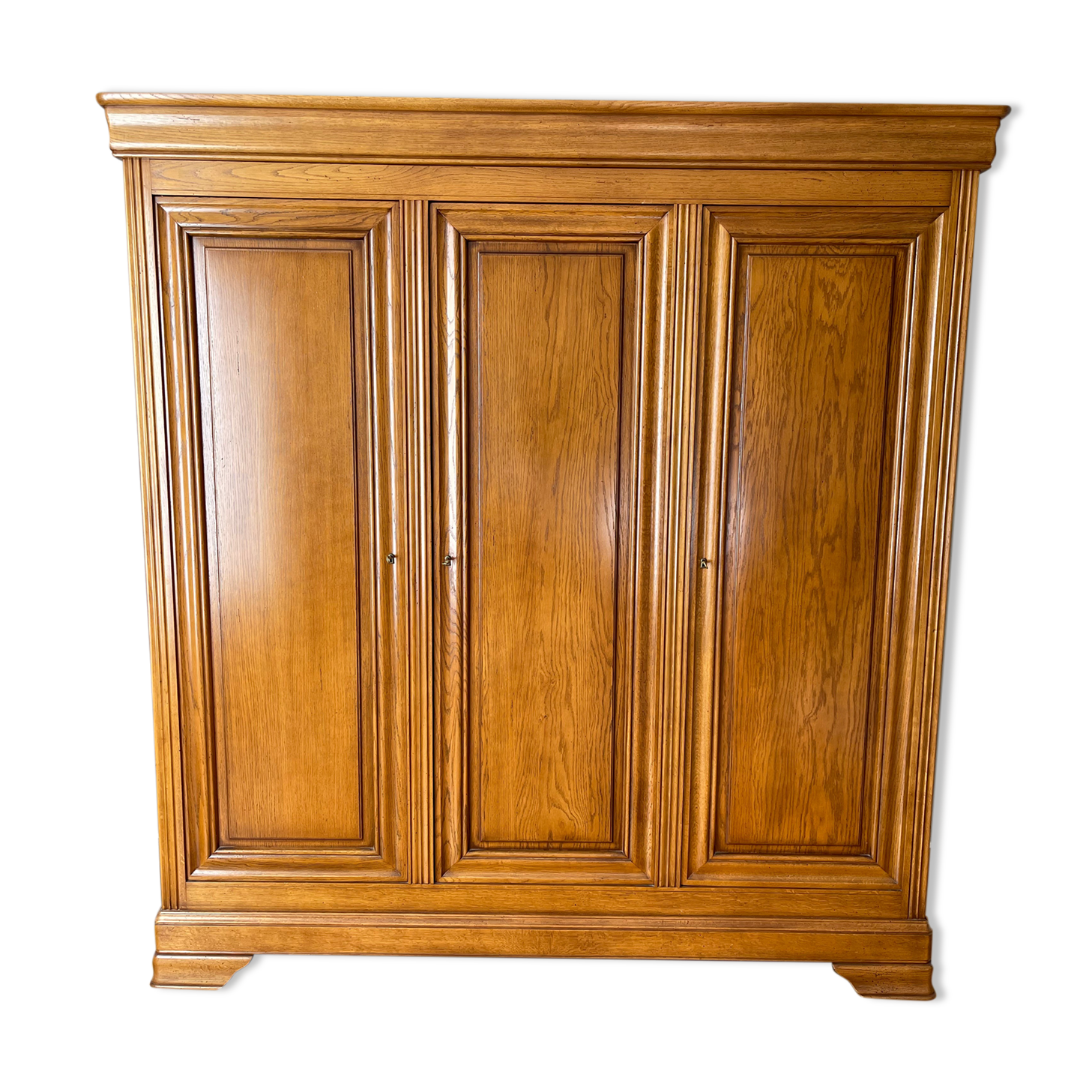 Large solid oak cabinet