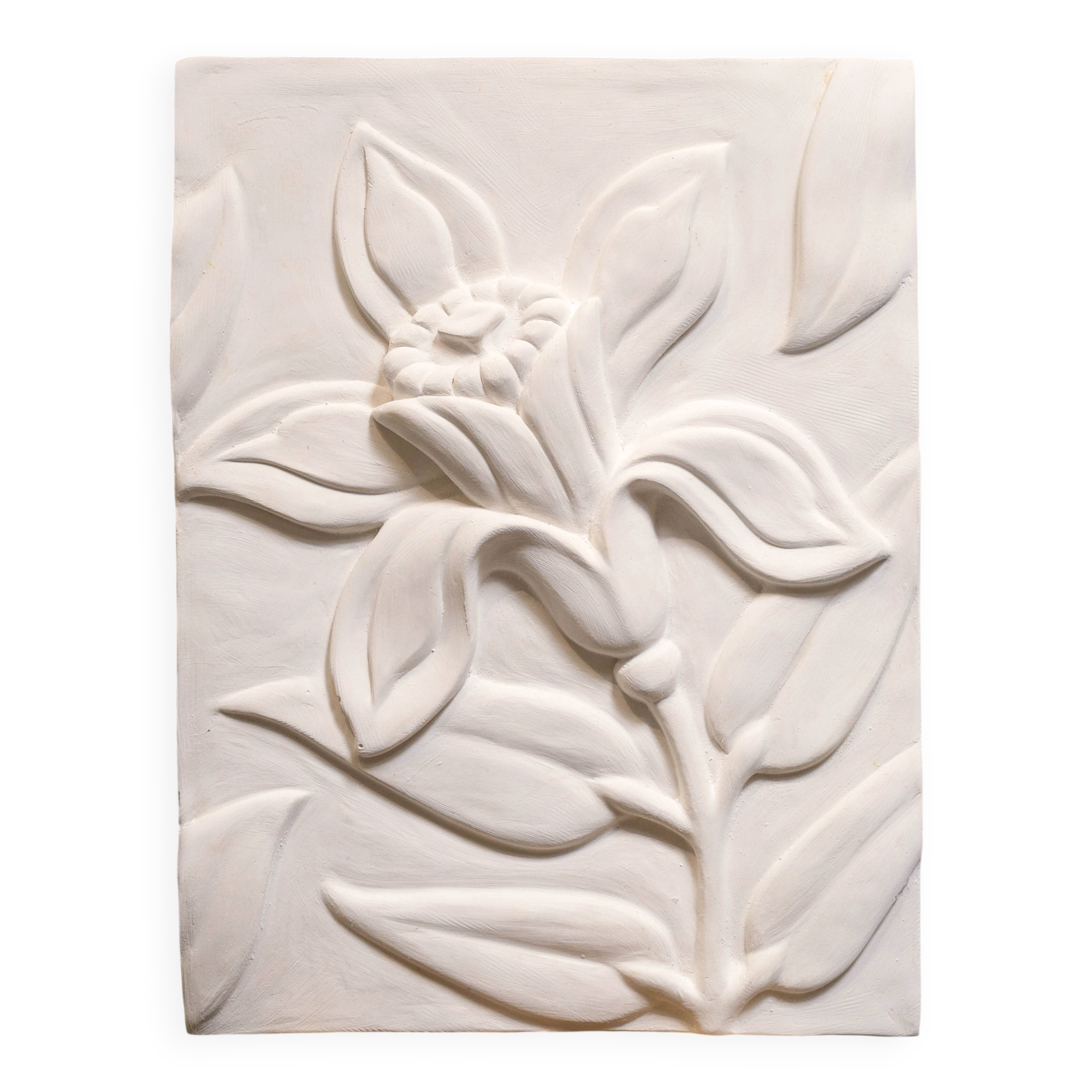 Isfahan | bas-relief floral