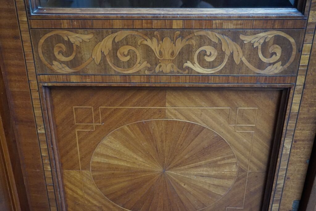 Library in the style of Louis XVI