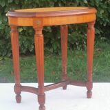 Piano bench