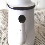 Old coffee maker made of enamelled sheet metal