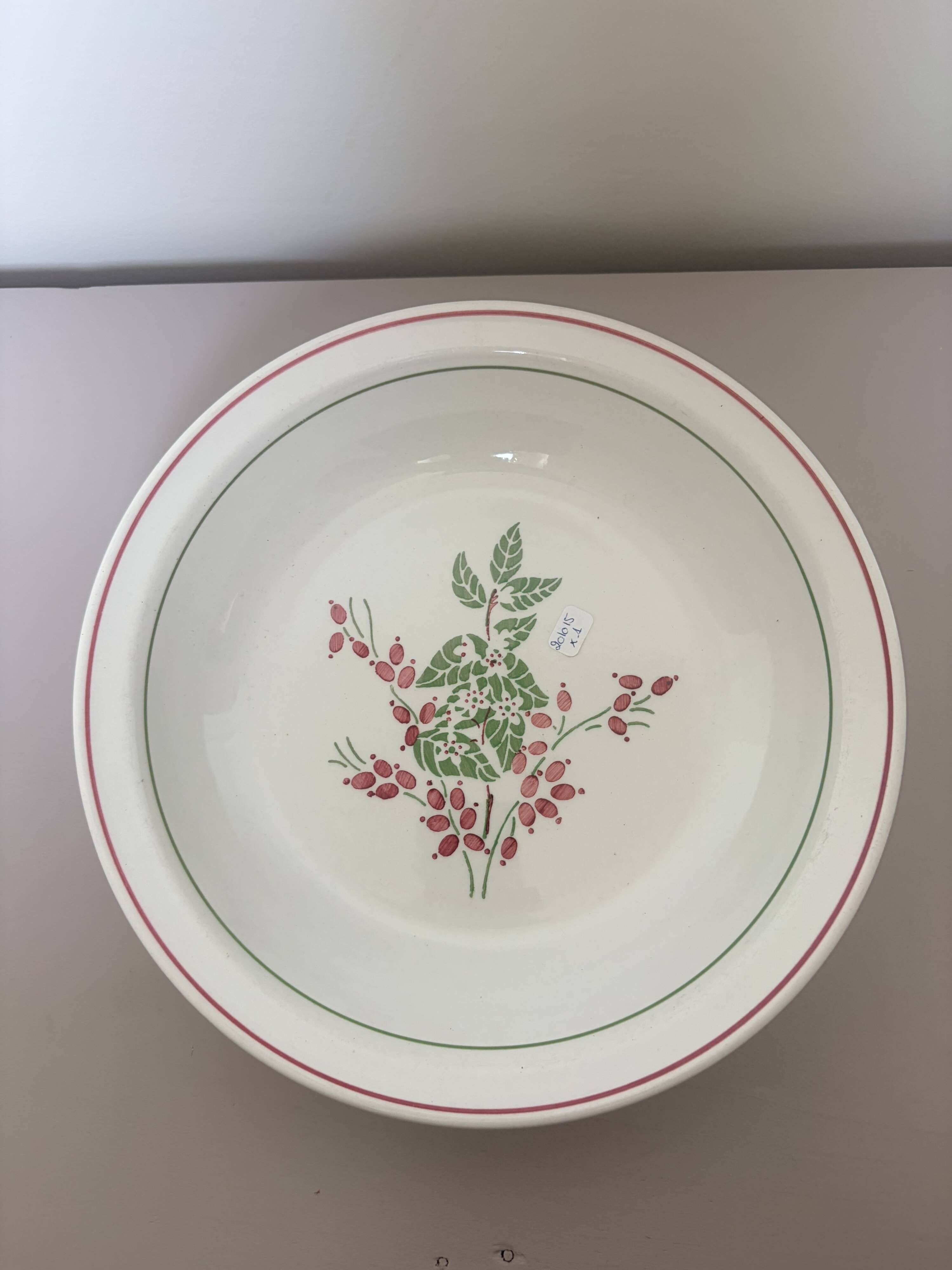 Plat de service rond creux 201015