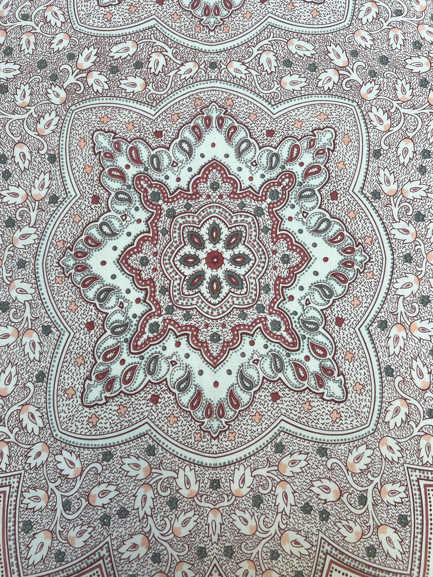 Vintage rectangular XL tablecloth