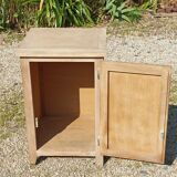 Side furniture table in solid wood aero-erased