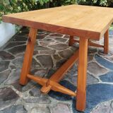 Table chalet feet compass