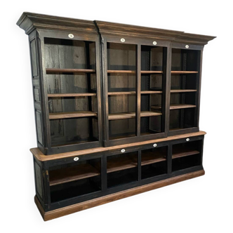 Pharmacy trade furniture