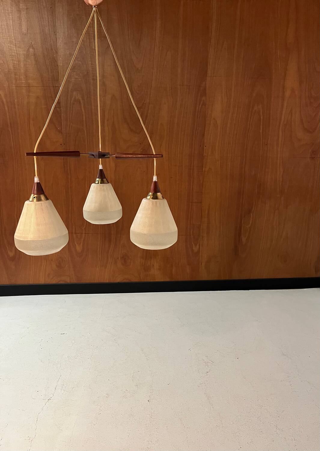 Vintage Scandinavian suspension from around 1960.