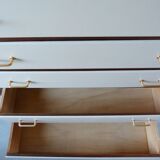 Chest of drawers compass feet