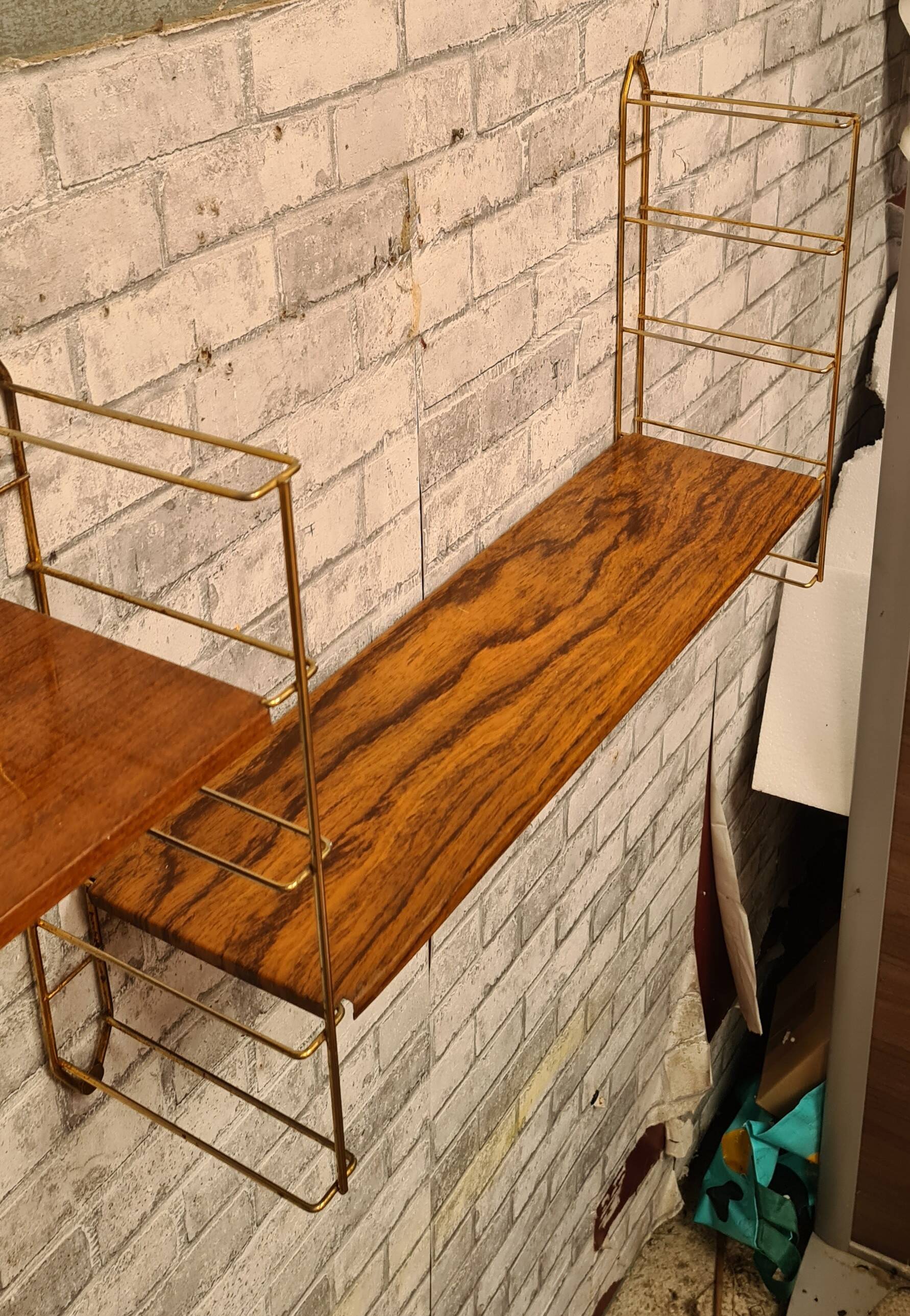 1960s shelf steel faux wood and gold chrome 4 uprights 184 cmx66x59x16 trace