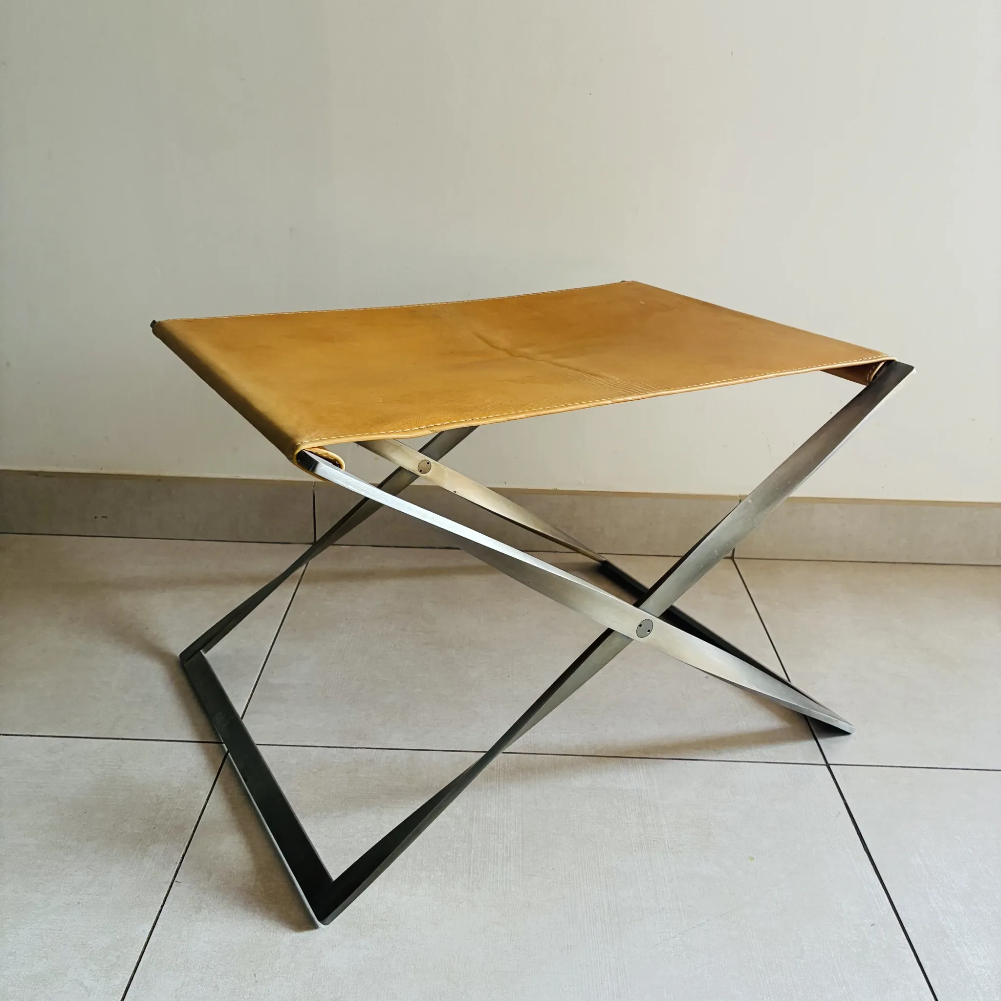Folding Stool PK91 by Poul Kjaerholm - Fritz Hansen Edition Leather