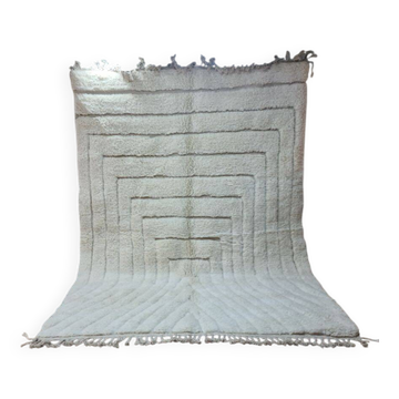 Beni Ouaren Modern White Rug with Converging Patterns 300x200 cm