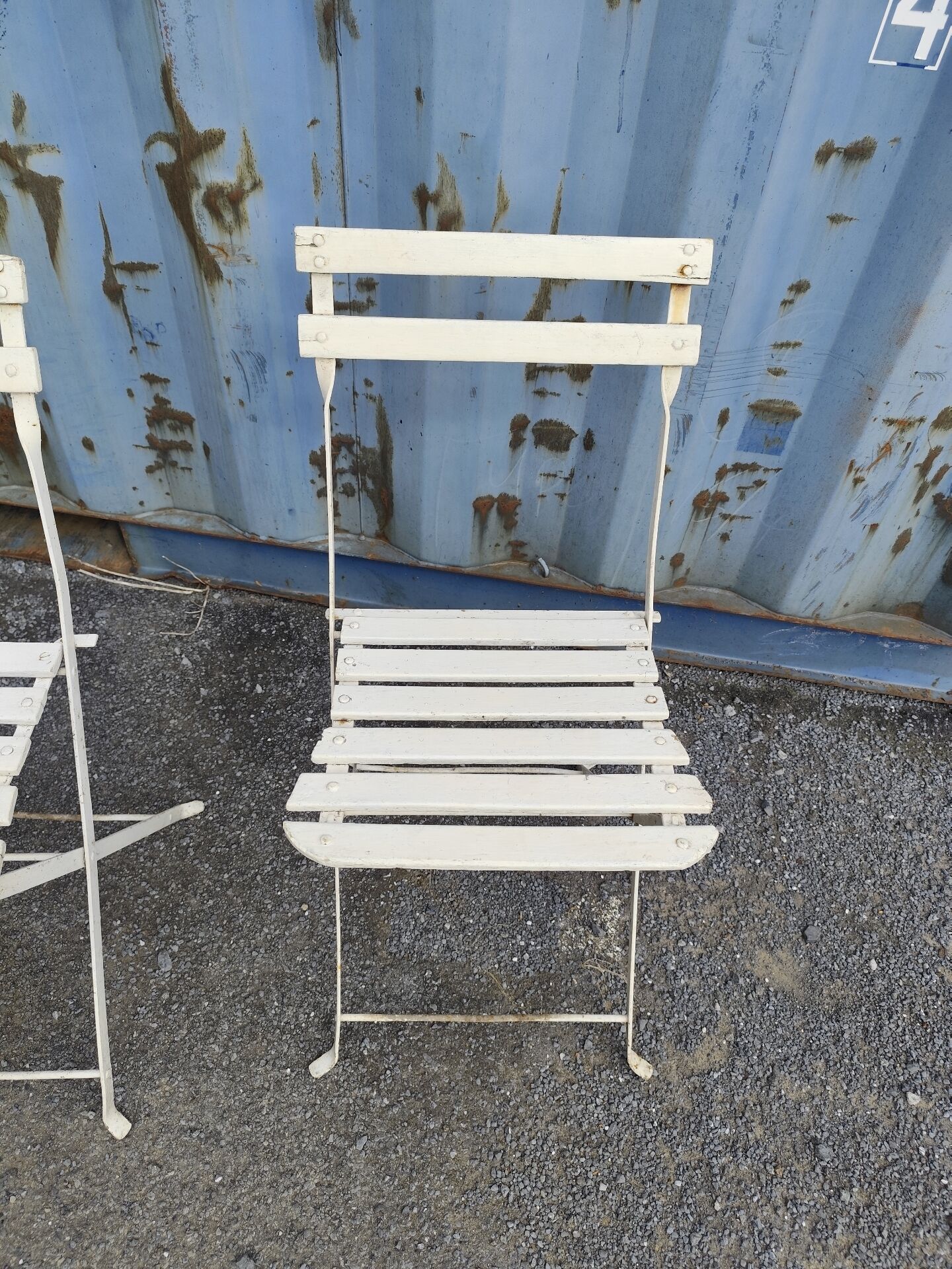 Set of 4 garden chairs