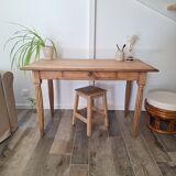 Country style oak farmhouse desk / table