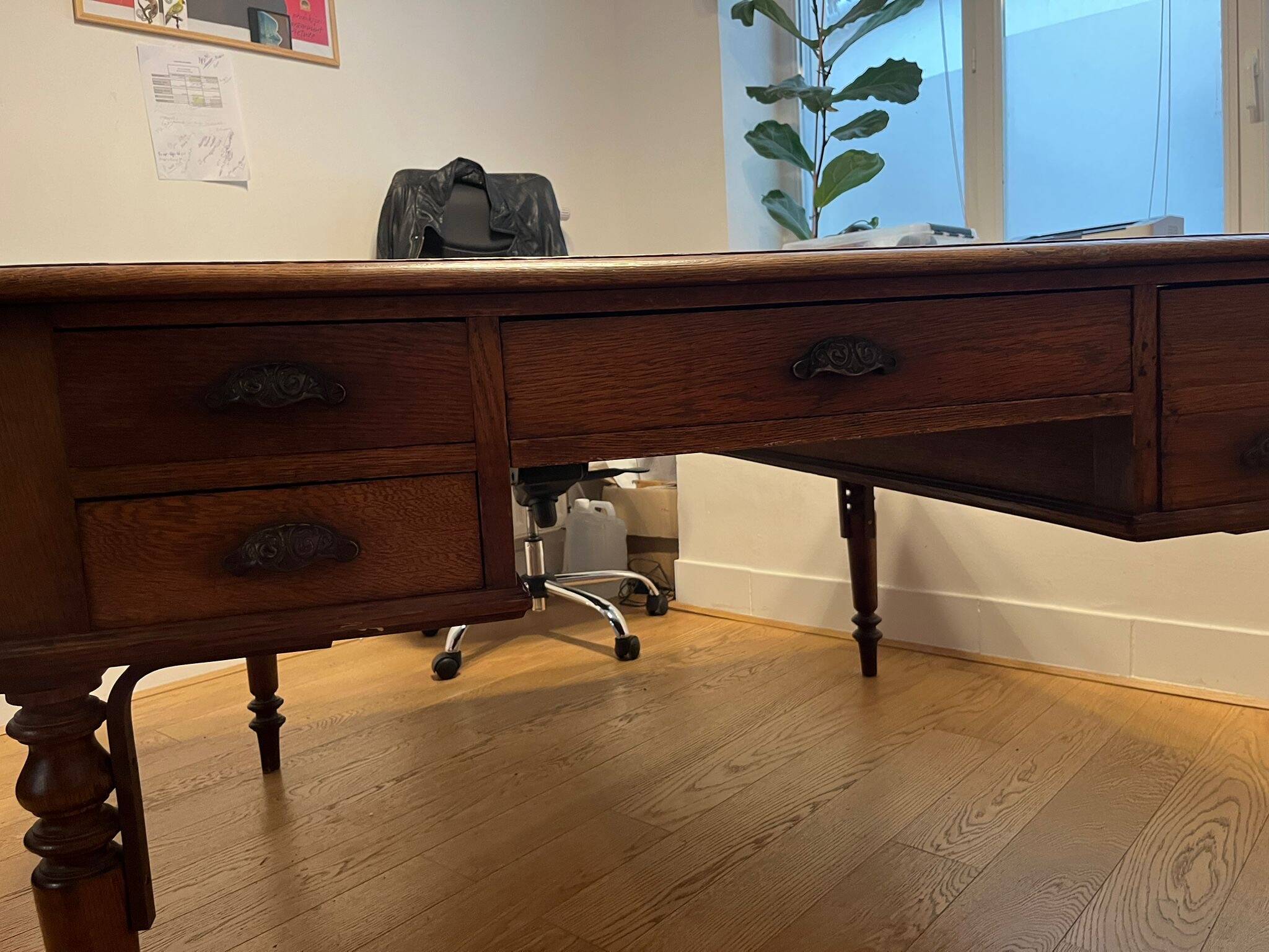 Double-sided oak desk – 19th century – Clichy Carpentry