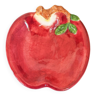 Assiette en barbotine en forme de pomme