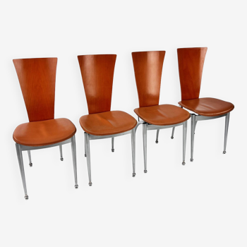 Ensemble postmoderne de 4 chaises de salle à manger, 1980s