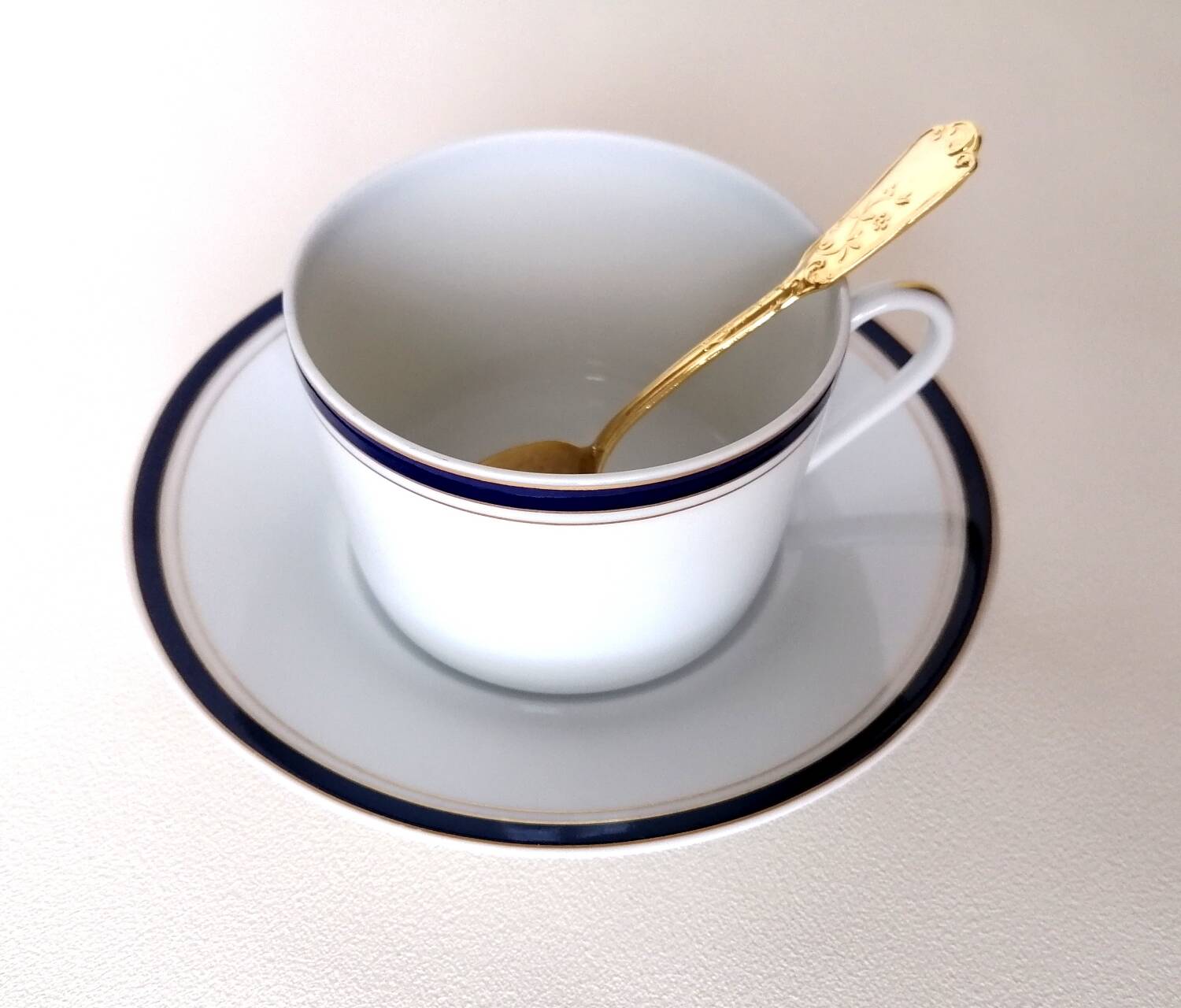Duo of Limoges Haviland cups from the Nuit bleue collection