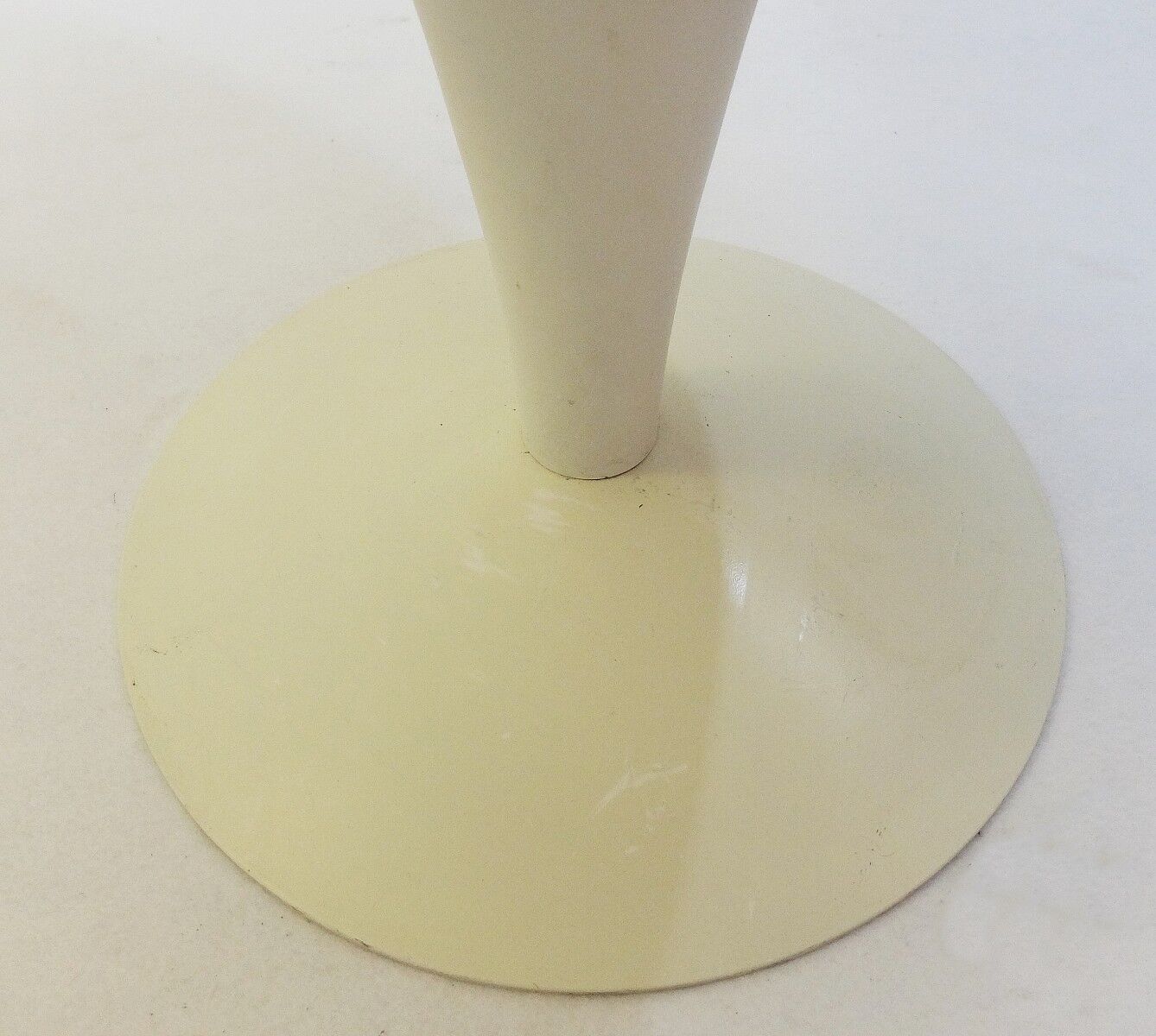 Table "Miss Balu" P.Starck for Kartell