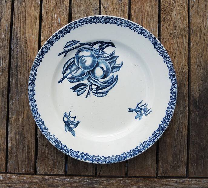 Old Iron Earth Dessert Plate HB Choisy Le Roi