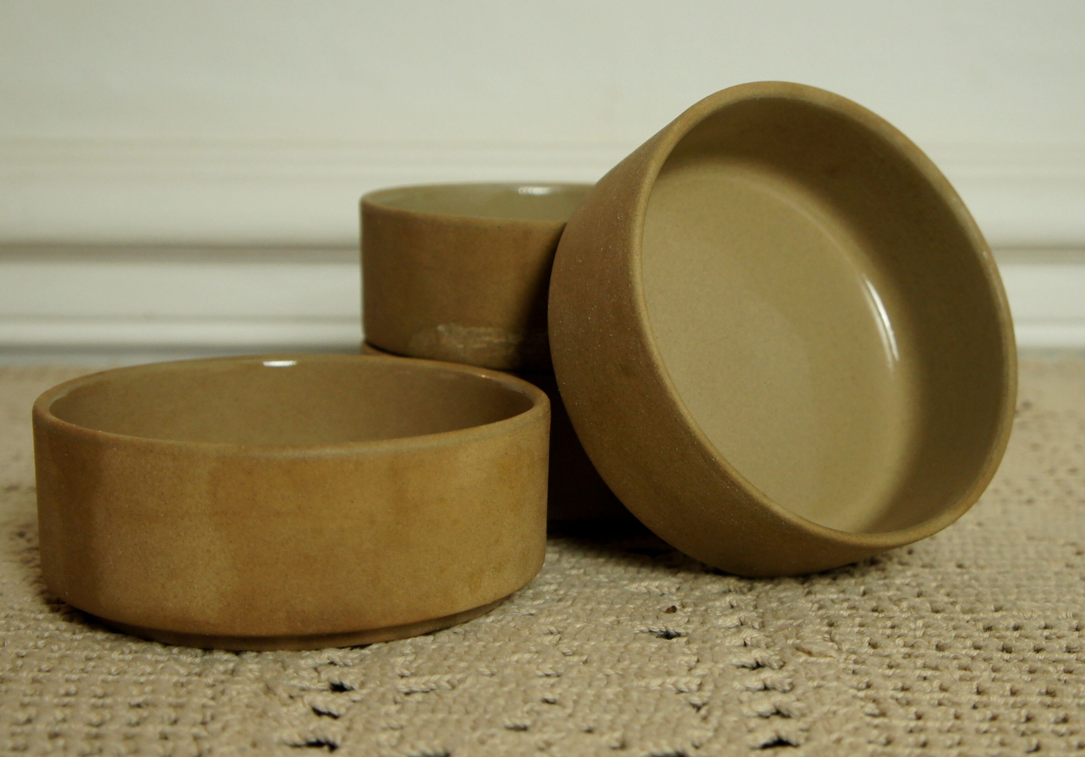 4 vintage gien sandstone cups for Le Creuset