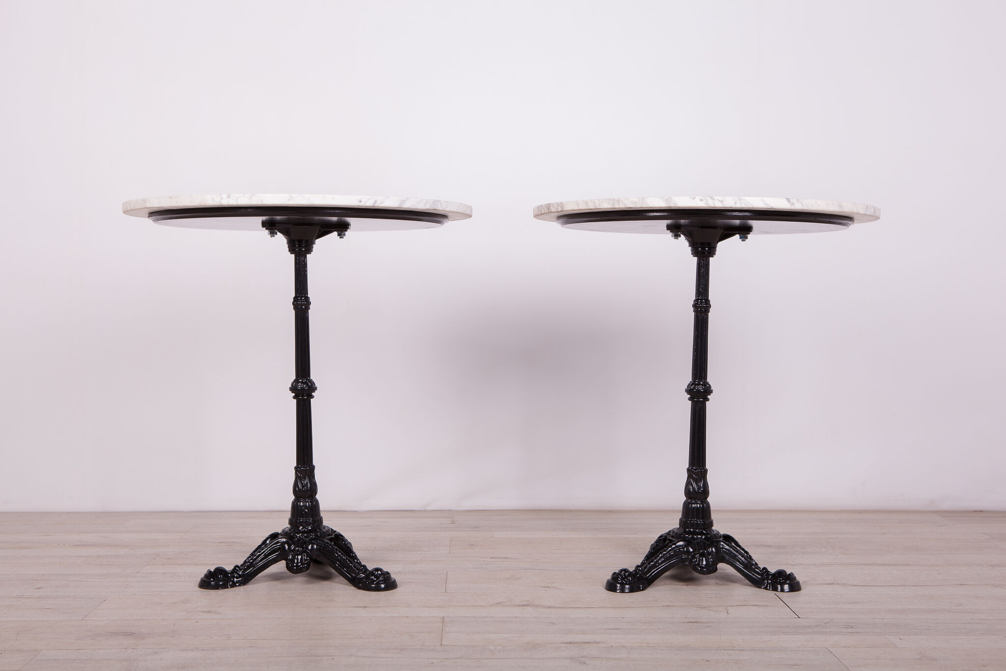Art nouveu cast iron and marble pedestal table