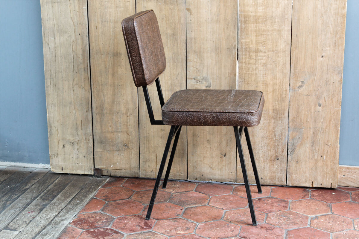 Vintage leather-like chair