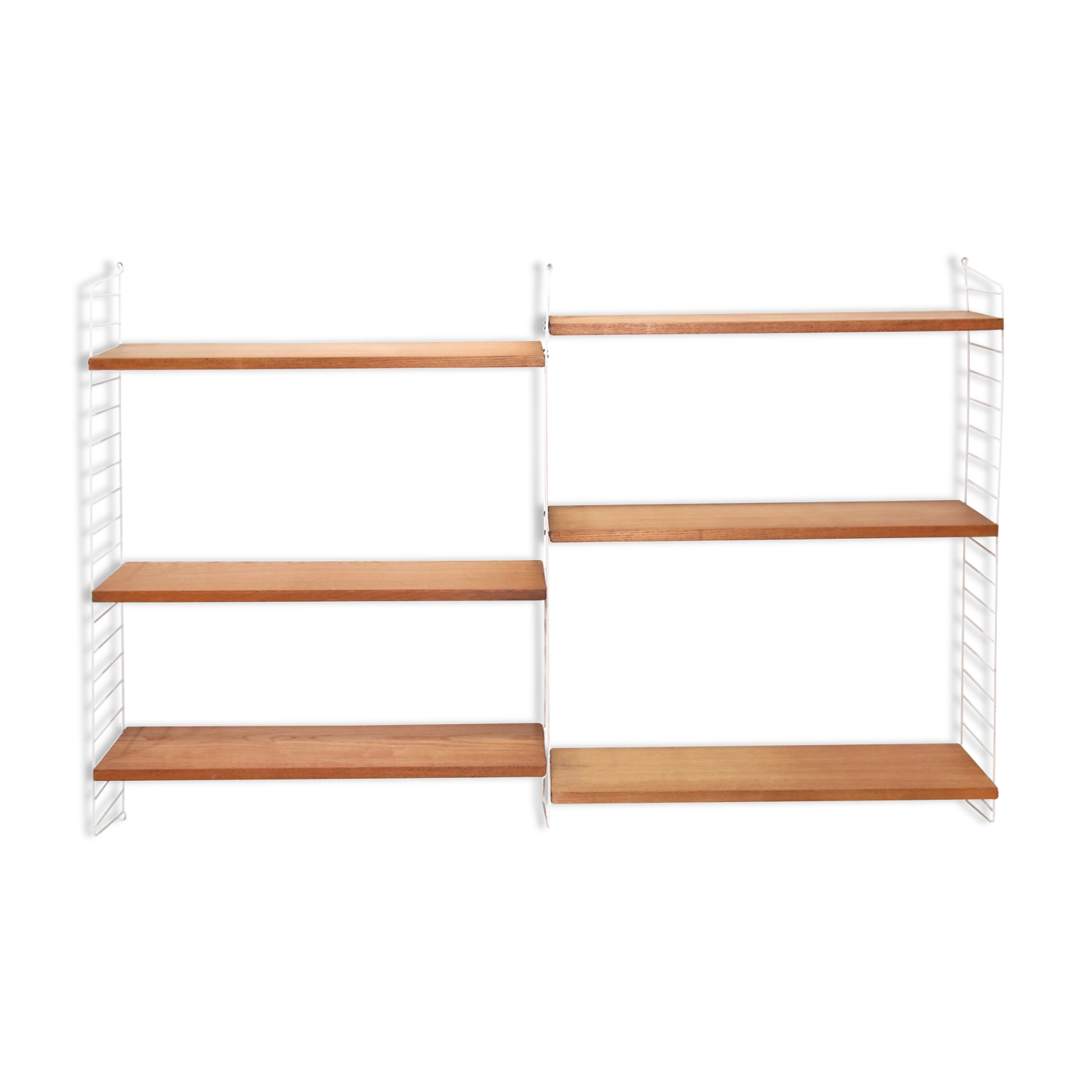 Nisse Strinning pine wood wall system