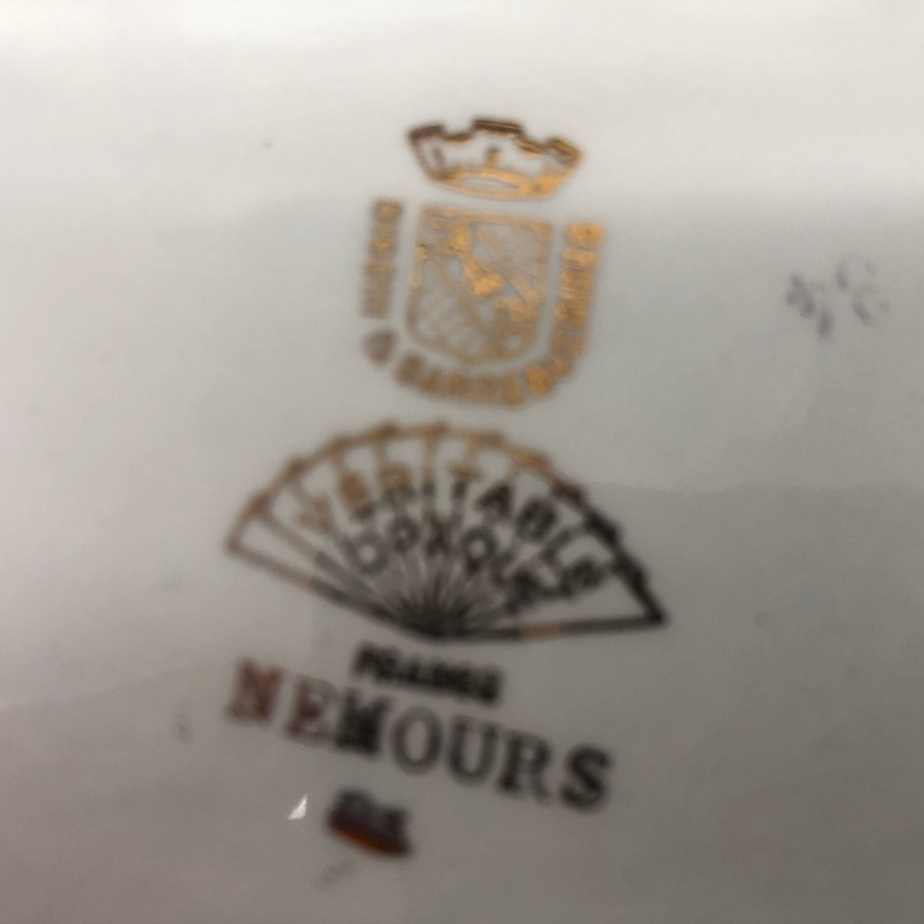 Saladier estampillée Digoin Sarreguemines, modèle Nemours