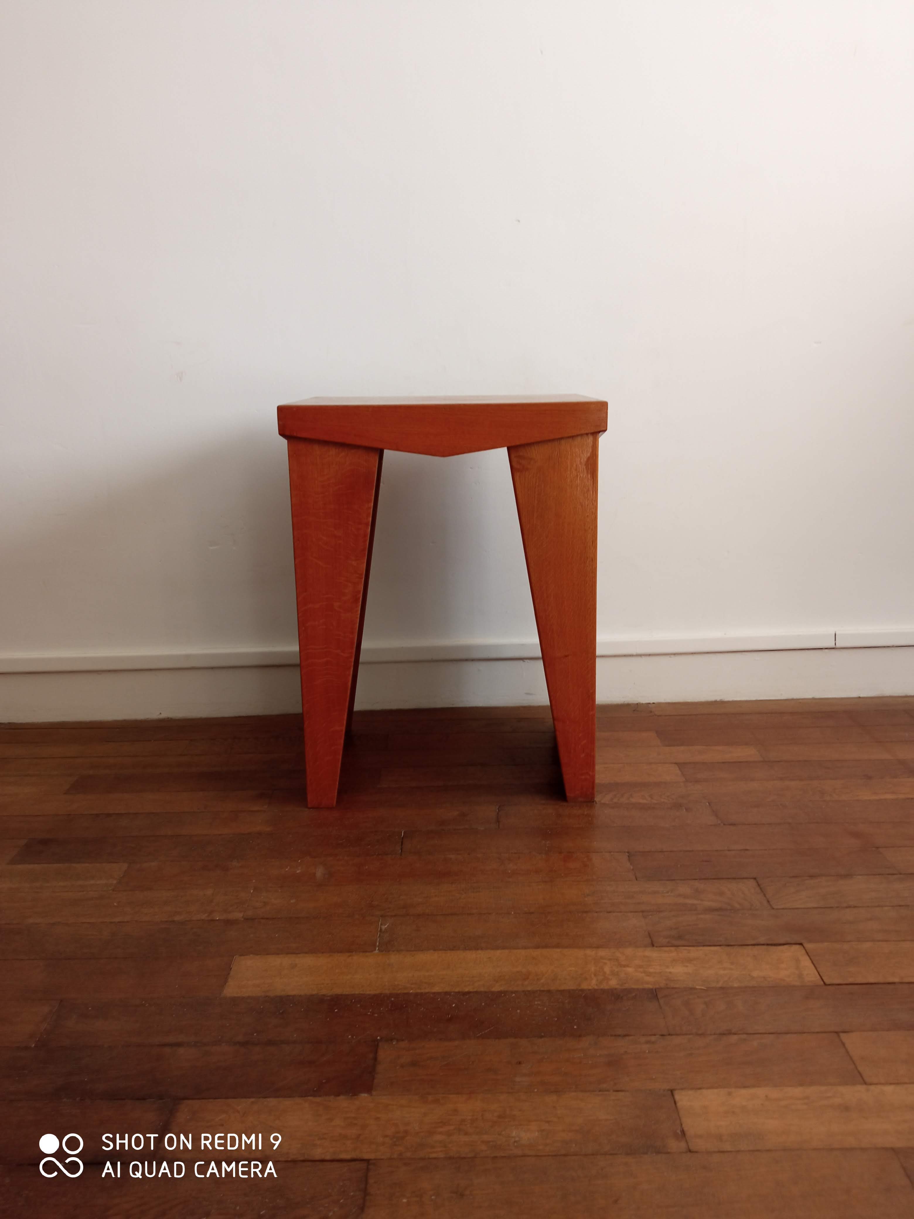 Vintage sofa tip in blond wood