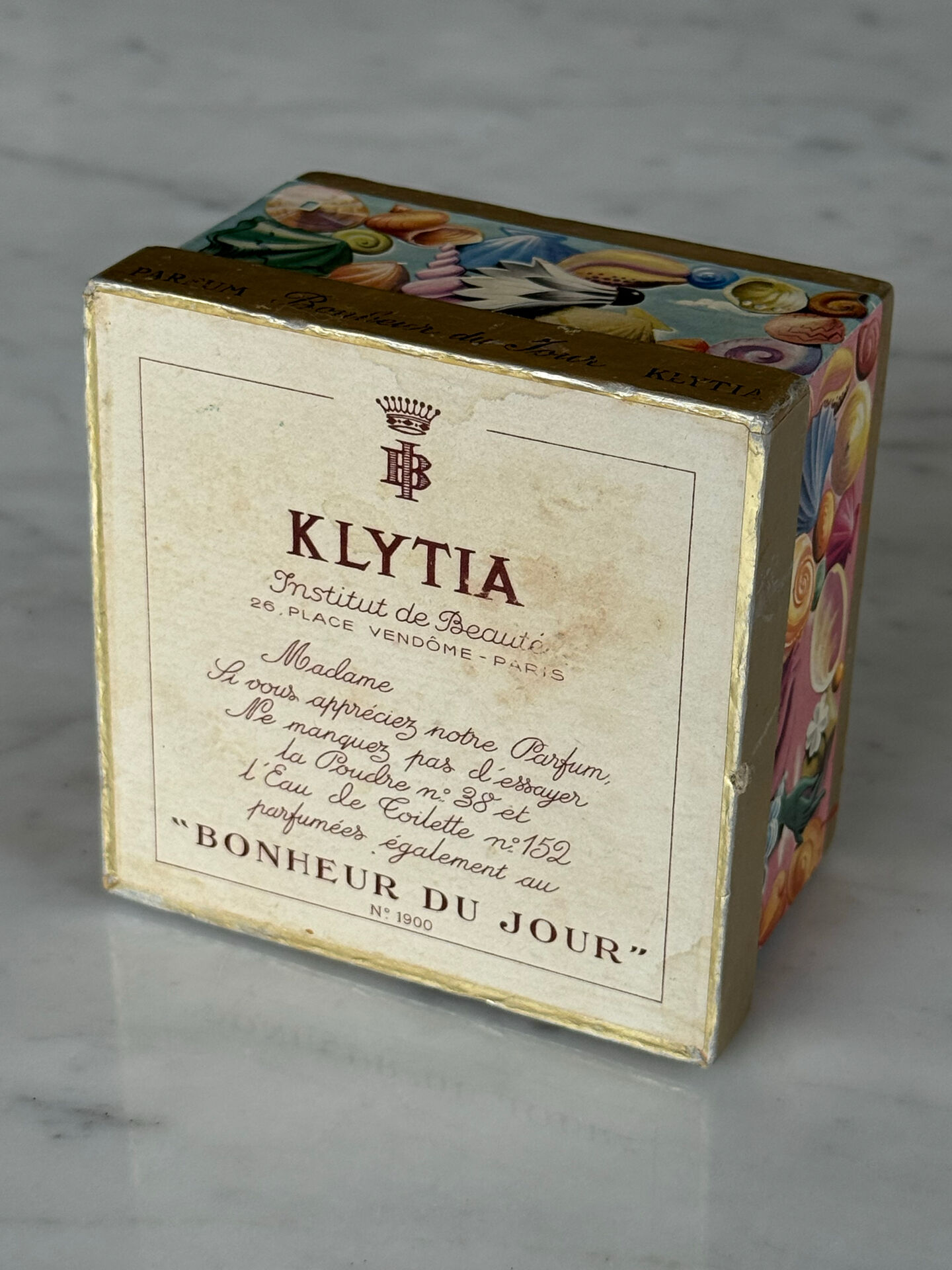 Vintage powder box Klytia "Bonheur du jour"