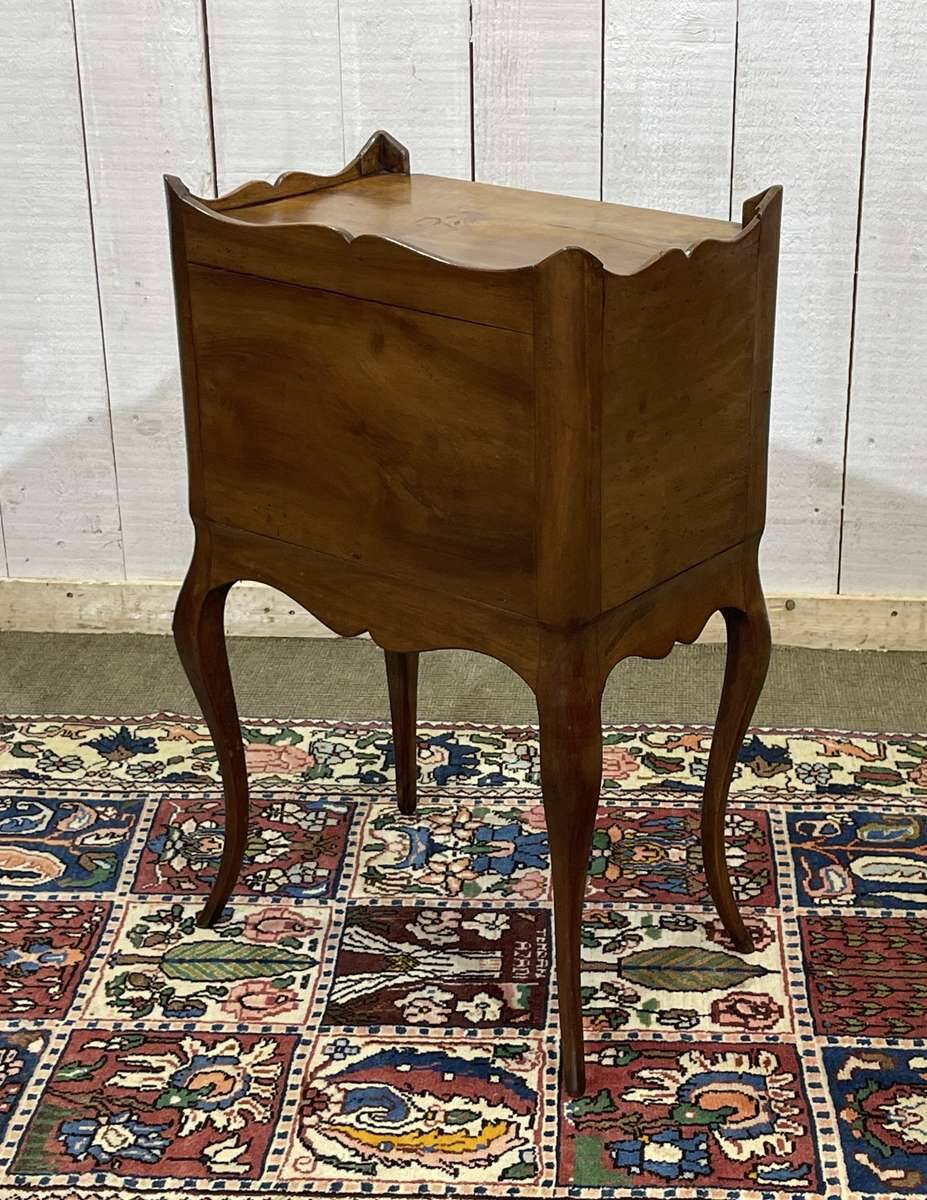 Louis XV walnut bedside table from the early 20th century