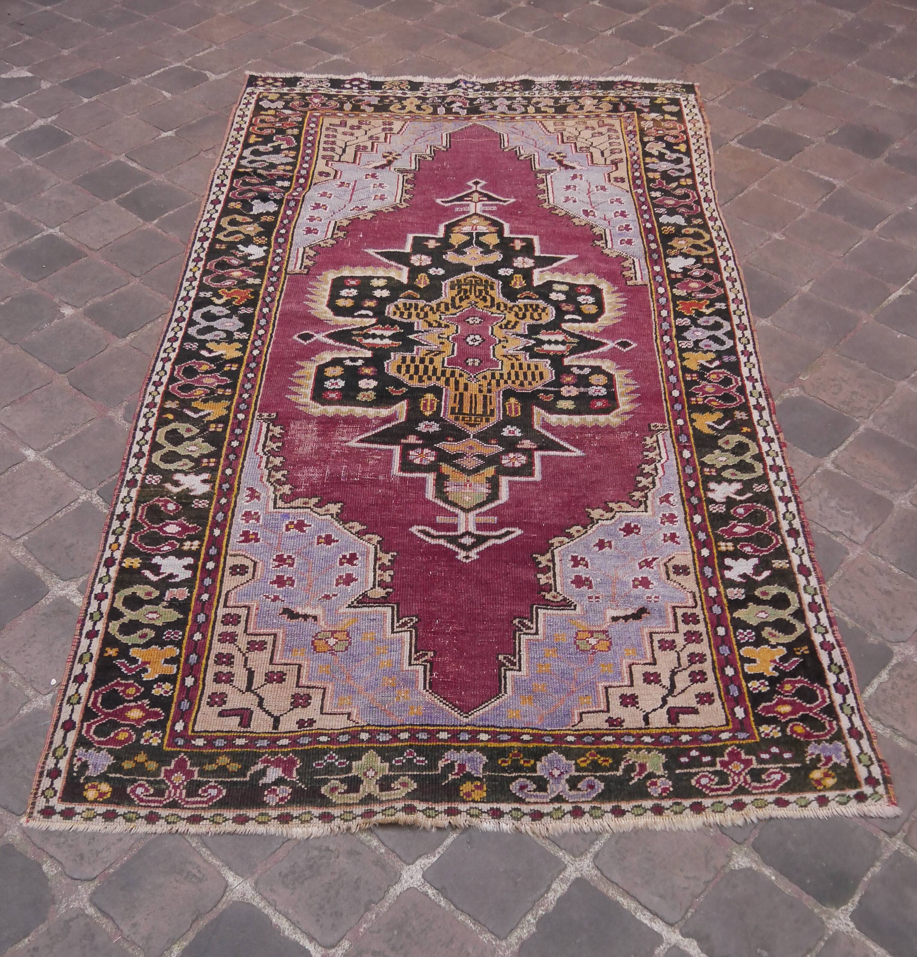 An ANCIENT Turkish handmade oriental carpet ANATOLIE 220 X 118