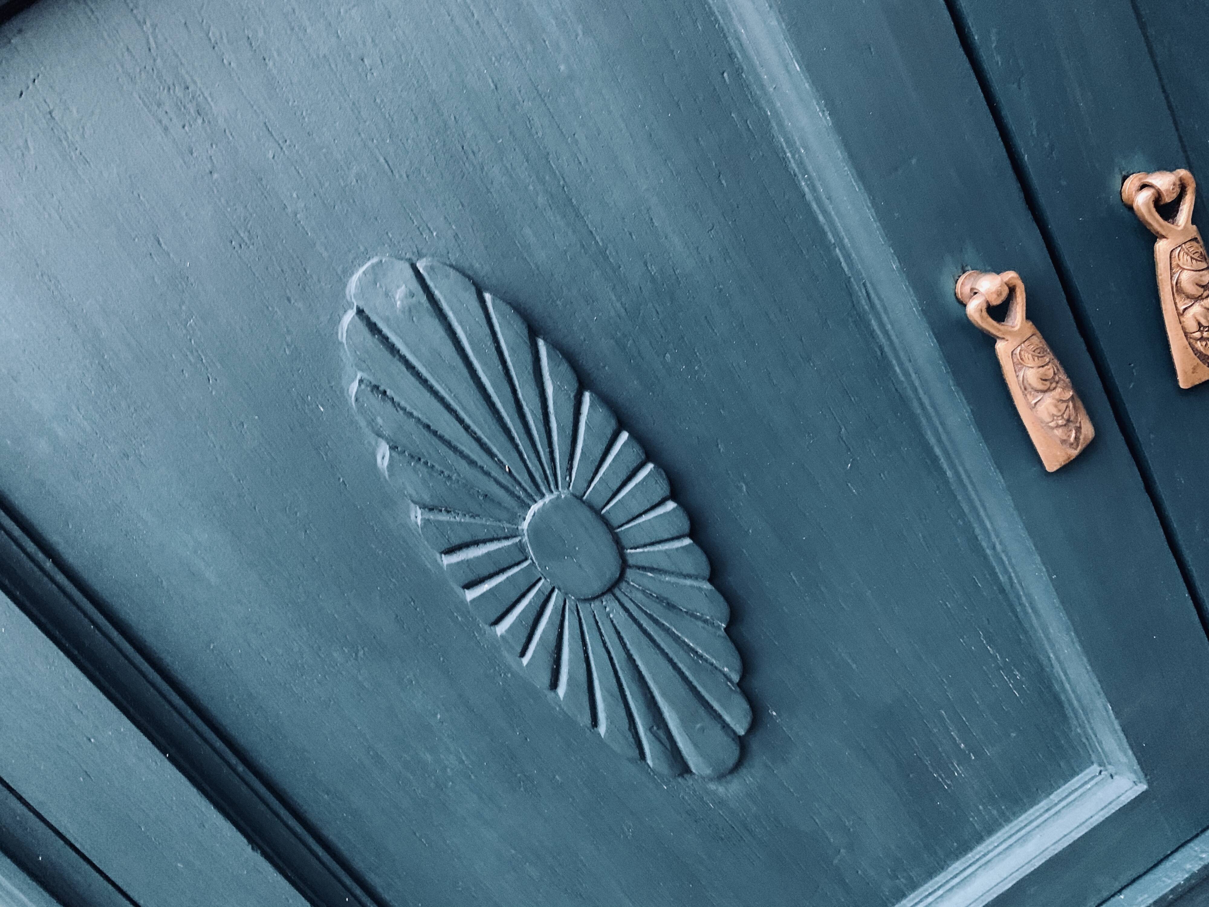 Art deco glass buffet