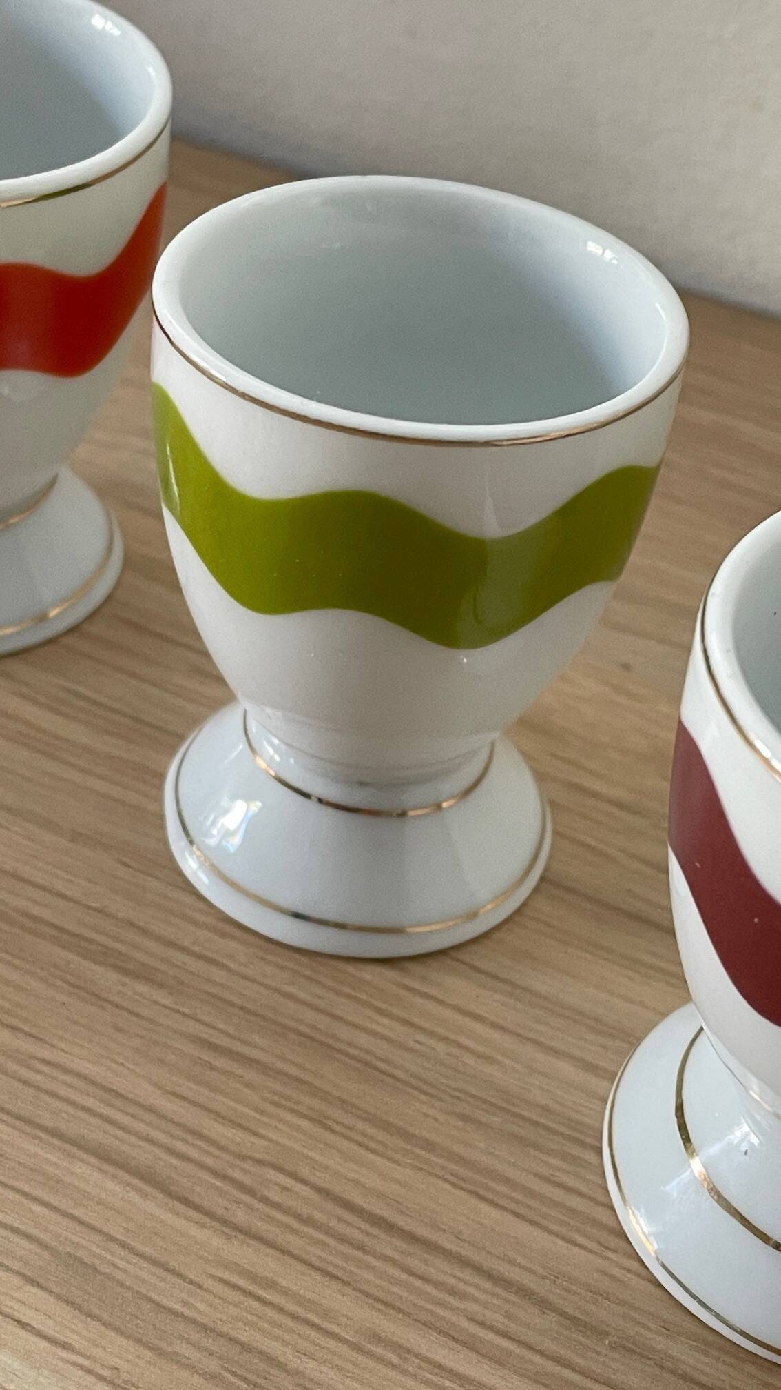 4 vintage porcelain coquetiers