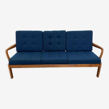 Teak sofa from Olsen & Laursen 1960s