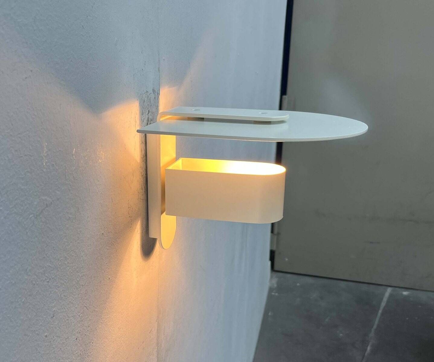 Mid-Century Modern Danish Minimalist Model 3020 Kasket Wall Lamp by Jørgen Klinkby for Lyskaer, 1960s
