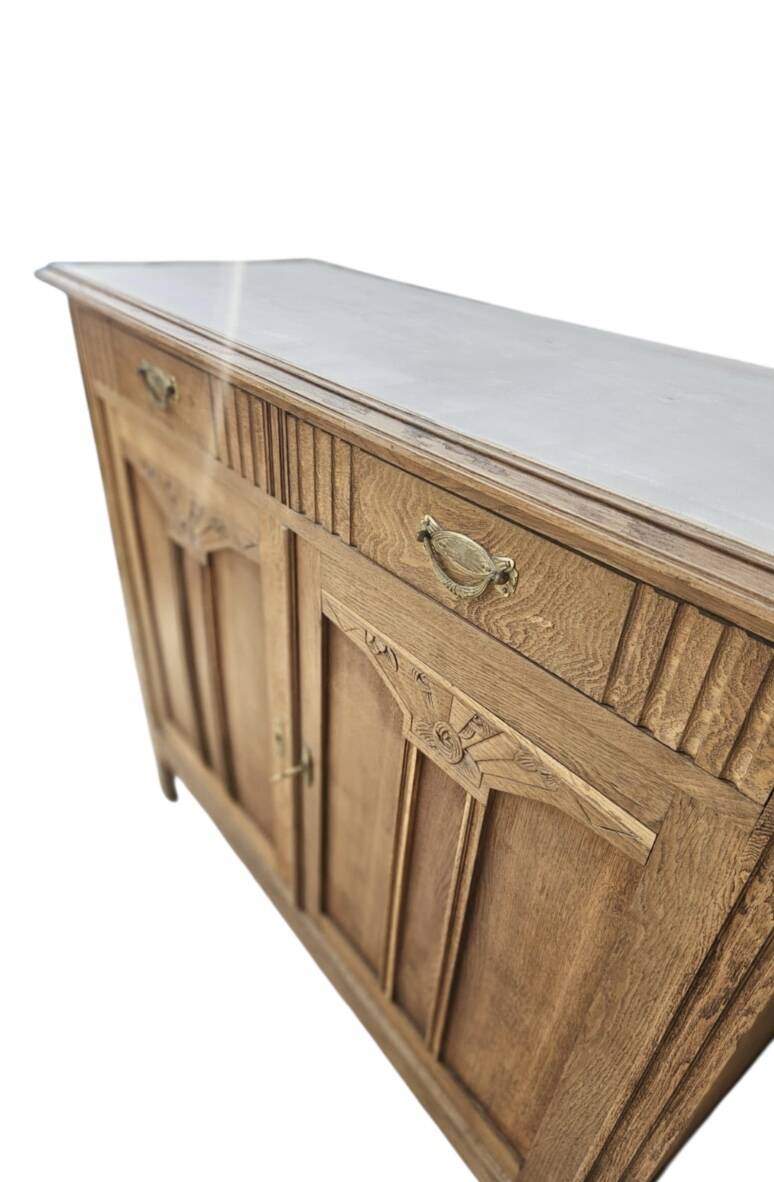 Buffet parisien art déco