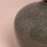 Vase soliflore en céramique signé